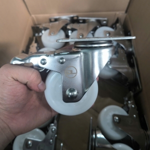 gioi-thieu-banh-xe-pa-khung-cang-inox-tai-trung-tot-nhat-ma-ban-nen-biet